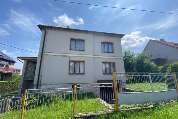 Prodej bytu 3+1 70 m², Pod Česačkou, Krušovice Prodej bytu 3+1 70 m², Pod Česačkou, Krušovice