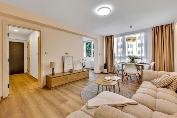 Prodej bytu 3+1 62 m², Jiřího Wolkera, Nymburk Prodej bytu 3+1 62 m², Jiřího Wolkera, Nymburk