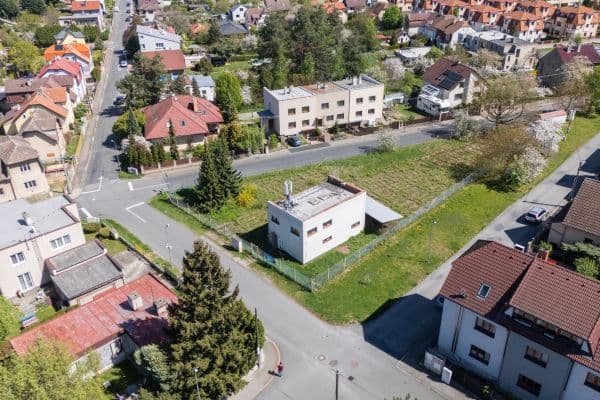 Prodej pozemku 1.006 m², Hakenova, Úvaly Prodej pozemku 1.006 m², Hakenova, Úvaly