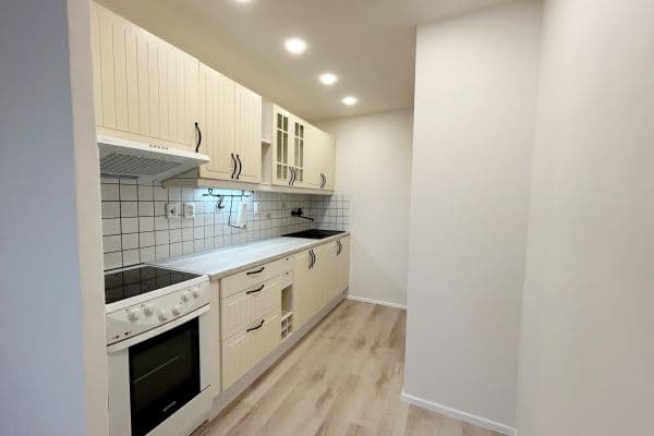 Pronájem bytu 3+kk 56 m², Řešovská, Pronájem bytu 3+kk 56 m², Řešovská,