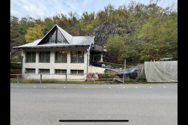 Prodej nebytového prostoru 254 m², Do Klecánek, Klecany Prodej nebytového prostoru 254 m², Do Klecánek, Klecany