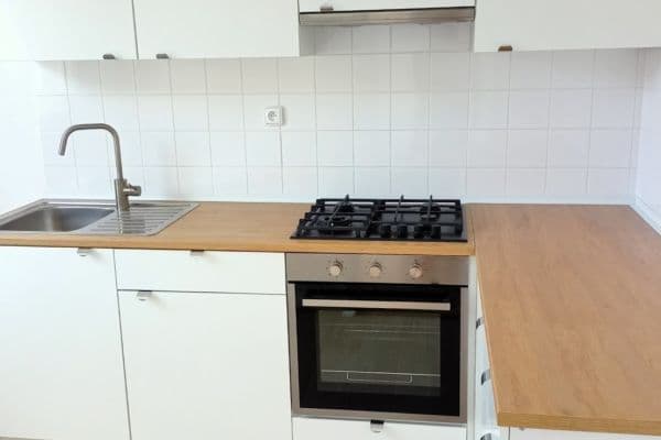 Pronájem bytu 2+1 44 m², Na Pastvisku, Opava Pronájem bytu 2+1 44 m², Na Pastvisku, Opava