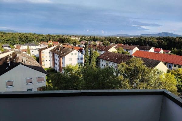 Pronájem bytu 3+1 52 m², Görlitzer Str. 2, Lauf Pronájem bytu 3+1 52 m², Görlitzer Str. 2, Lauf