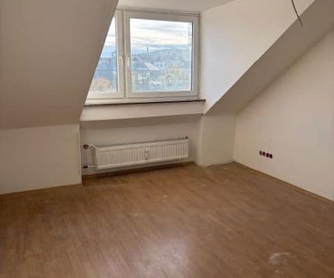 Pronájem bytu 7+1 121 m², München, Bavorsko Pronájem bytu 7+1 121 m², München, Bavorsko