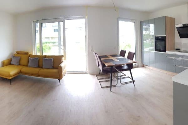 Pronájem bytu 4+1 94 m², Rosbach vor der Höhe Pronájem bytu 4+1 94 m², Rosbach vor der Höhe