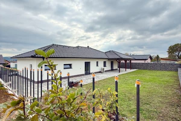 Prodej domu 180 m², pozemek 881 m², Ladova, Olomouc Prodej domu 180 m², pozemek 881 m², Ladova, Olomouc