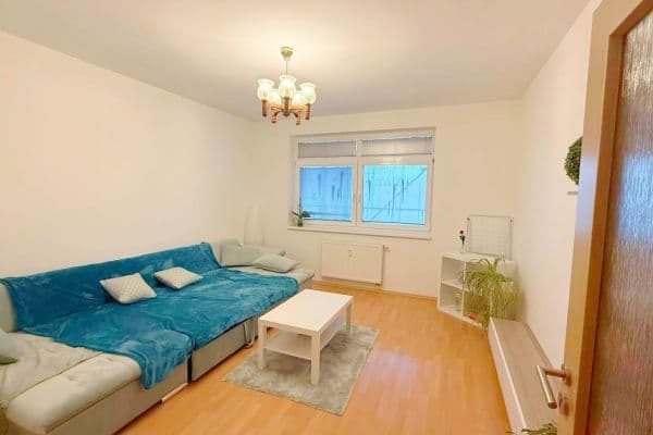 Pronájem bytu 2+1 75 m², Turgeněvova, Brno Pronájem bytu 2+1 75 m², Turgeněvova, Brno