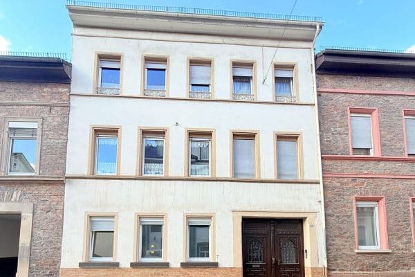 Pronájem bytu 2+1 70 m², Gaustraße 16, Bingen Pronájem bytu 2+1 70 m², Gaustraße 16, Bingen