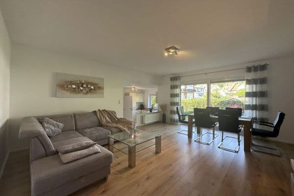 Pronájem bytu 2+1 74 m², Aschaffenburg, Bavorsko Pronájem bytu 2+1 74 m², Aschaffenburg, Bavorsko