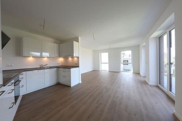 Pronájem bytu 3+1 91 m², Elbstraße 63, Wedel Pronájem bytu 3+1 91 m², Elbstraße 63, Wedel