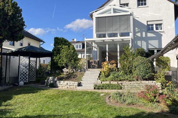 Prodej domu 161 m², pozemek 608 m², Hattersheim am Main, Hessen Prodej domu 161 m², pozemek 608 m², Hattersheim am Main, Hessen