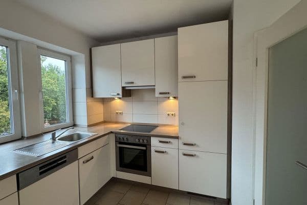 Pronájem bytu 3+1 74 m², Friedhofstraße 10, Hamburg, Hamburg Pronájem bytu 3+1 74 m², Friedhofstraße 10, Hamburg, Hamburg