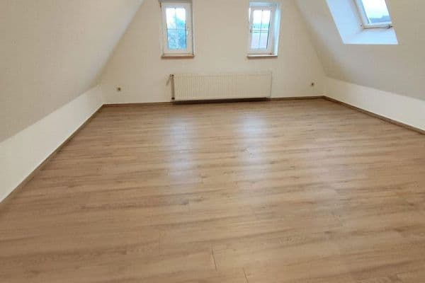 Pronájem bytu 2+1 62 m², Steinstraße 11, Recklinghausen Pronájem bytu 2+1 62 m², Steinstraße 11, Recklinghausen