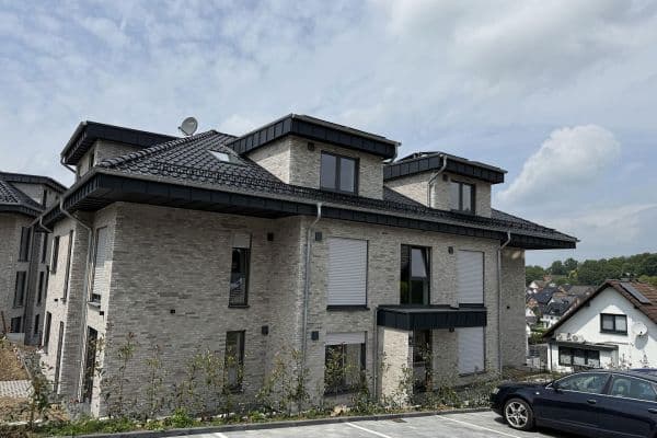 Pronájem bytu 3+1 82 m², Büscherhof 13, Waldbröl Pronájem bytu 3+1 82 m², Büscherhof 13, Waldbröl