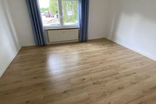 Pronájem bytu 2+1 64 m², Essen Pronájem bytu 2+1 64 m², Essen