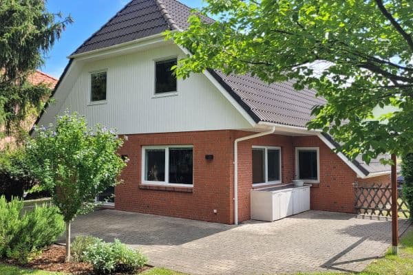 Prodej domu 122 m², pozemek 810 m², Zetkinweg, 12, Brieselang Prodej domu 122 m², pozemek 810 m², Zetkinweg, 12, Brieselang