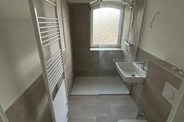 Pronájem bytu 2+kk 57 m², Wilhelmstraße 37, Leverkusen Pronájem bytu 2+kk 57 m², Wilhelmstraße 37, Leverkusen