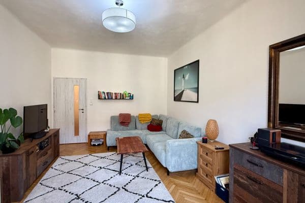 Pronájem bytu 2+1 70 m², U Smaltovny, Hlavní město Praha Pronájem bytu 2+1 70 m², U Smaltovny, Hlavní město Praha