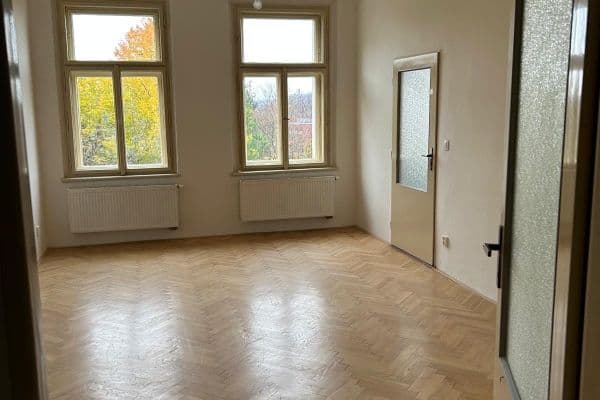 Pronájem bytu 3+1 86 m², U Rajské zahrady, Hlavní město Praha Pronájem bytu 3+1 86 m², U Rajské zahrady, Hlavní město Praha