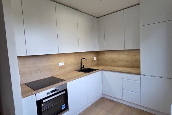 Prodej bytu 2+kk 58 m², 5. května, Měšice Prodej bytu 2+kk 58 m², 5. května, Měšice