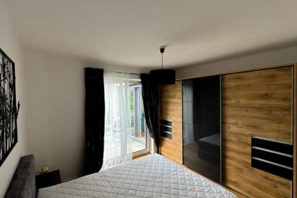 Pronájem bytu 2+1 53 m², Augsburg, Bavorsko Pronájem bytu 2+1 53 m², Augsburg, Bavorsko