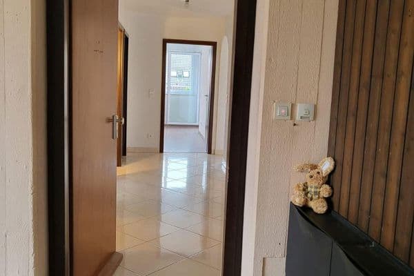 Prodej bytu 3+1 94 m², Bahnhofstr. 19, Asperg Prodej bytu 3+1 94 m², Bahnhofstr. 19, Asperg