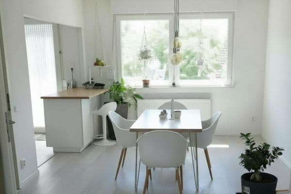 Pronájem bytu 3+1 65 m², Talstr 57, Brühl Pronájem bytu 3+1 65 m², Talstr 57, Brühl