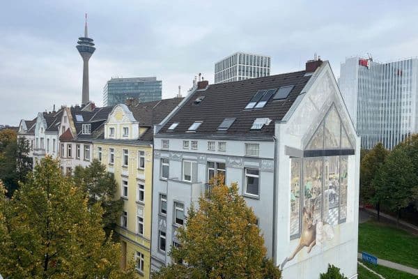 Pronájem bytu 1+1 30 m², Gladbacherstraße 39, Düsseldorf Pronájem bytu 1+1 30 m², Gladbacherstraße 39, Düsseldorf