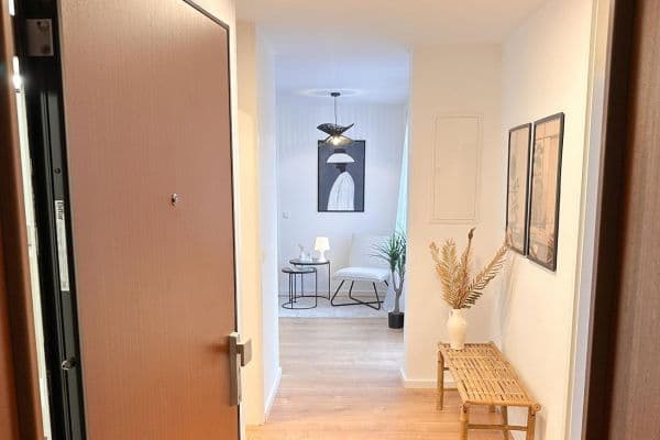 Prodej bytu 4+1 90 m², Filderstadt Prodej bytu 4+1 90 m², Filderstadt