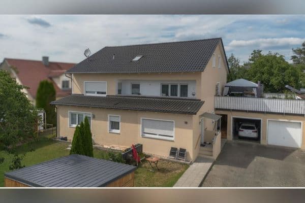 Pronájem bytu 3+1 77 m², Kapellenstr. 18, Ingolstadt, Bavorsko Pronájem bytu 3+1 77 m², Kapellenstr. 18, Ingolstadt, Bavorsko