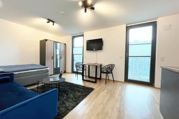 Pronájem bytu 1+1 35 m², Rudower Chaussee 32, Berlin, Berlín Pronájem bytu 1+1 35 m², Rudower Chaussee 32, Berlin, Berlín