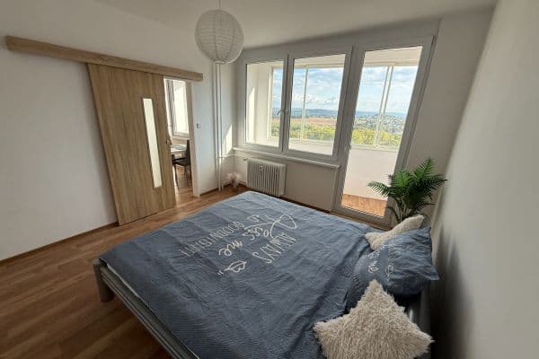 Pronájem bytu 2+kk 43 m², Heyrovského, Plzeň, Plzeňský kraj Pronájem bytu 2+kk 43 m², Heyrovského, Plzeň, Plzeňský kraj