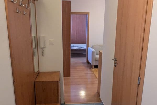 Pronájem bytu 3+1 70 m², Iľjušinova, Petržalka Pronájem bytu 3+1 70 m², Iľjušinova, Petržalka