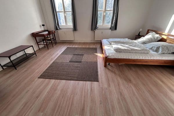 Pronájem bytu 1+kk 58 m², Weserstraße 28, Berlin, Berlín Pronájem bytu 1+kk 58 m², Weserstraße 28, Berlin, Berlín