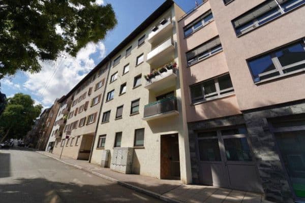 Pronájem bytu 3+1 57 m², Gutenbergstraße 86, Stuttgart Pronájem bytu 3+1 57 m², Gutenbergstraße 86, Stuttgart