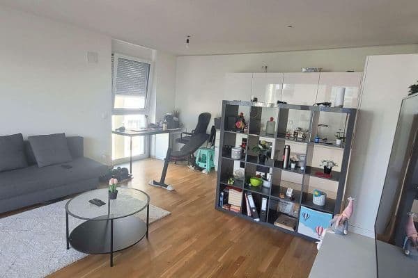 Pronájem bytu 2+1 58 m², München, Bavorsko Pronájem bytu 2+1 58 m², München, Bavorsko