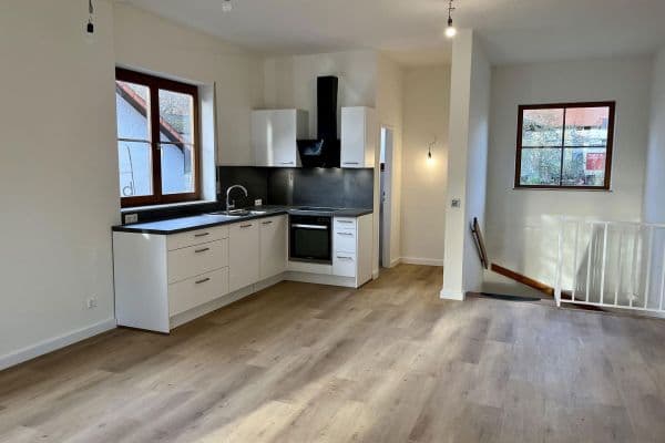 Pronájem bytu 2+1 82 m², Atostr. 14, Bermatingen Pronájem bytu 2+1 82 m², Atostr. 14, Bermatingen