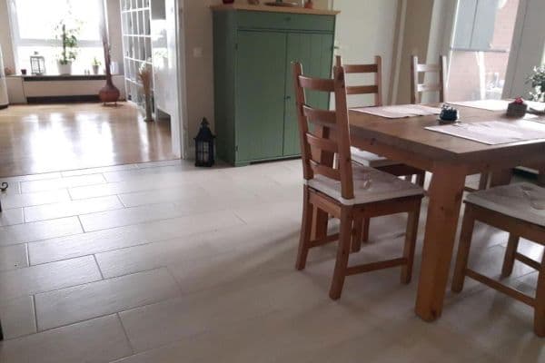 Pronájem bytu 4+1 135 m², Friedrichshöhe 1, Bienenbüttel-Rieste Pronájem bytu 4+1 135 m², Friedrichshöhe 1, Bienenbüttel-Rieste