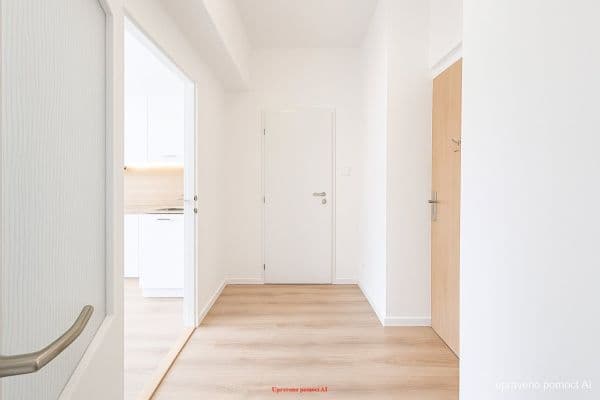 Pronájem bytu 1+kk 22 m², U Stromovky, Pronájem bytu 1+kk 22 m², U Stromovky,