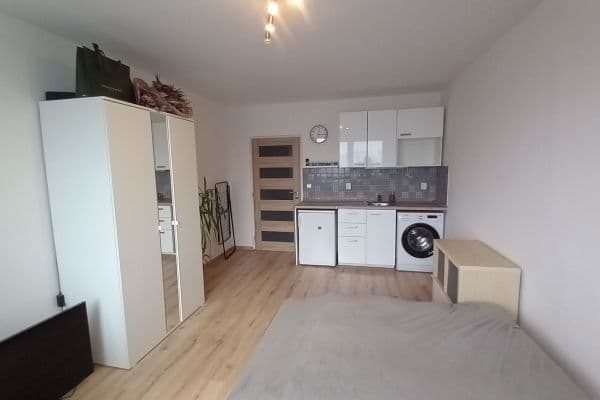 Pronájem bytu 1+kk 23 m², Kyselova, Praha, Praha Pronájem bytu 1+kk 23 m², Kyselova, Praha, Praha
