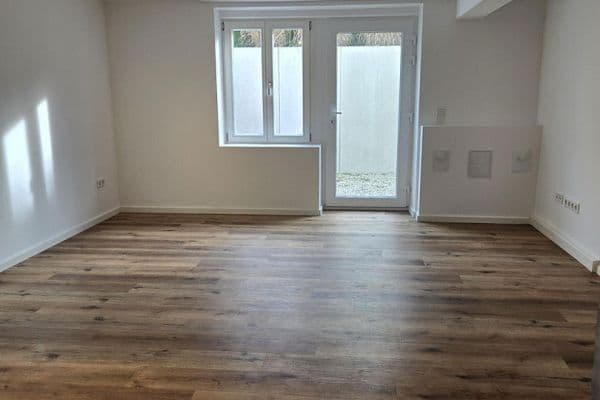 Pronájem bytu 3+1 70 m², Seegarten 3, Waldbüttelbrunn Pronájem bytu 3+1 70 m², Seegarten 3, Waldbüttelbrunn