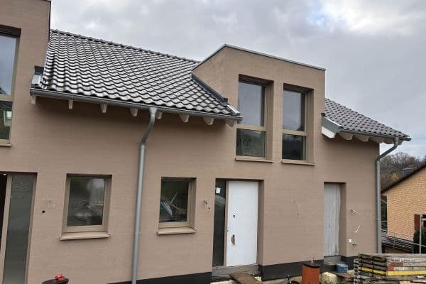 Prodej bytu 4+1 140 m², Neunkirchen-Seelscheid Prodej bytu 4+1 140 m², Neunkirchen-Seelscheid