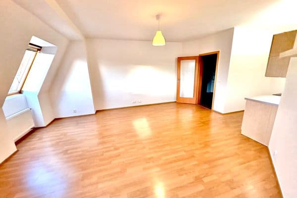Pronájem bytu 2+kk 61 m², Komořanská, Hlavní město Praha Pronájem bytu 2+kk 61 m², Komořanská, Hlavní město Praha