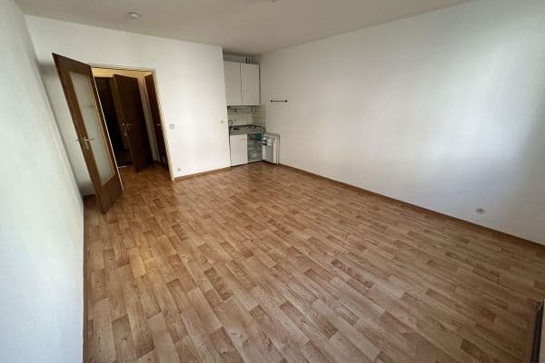 Pronájem bytu 1+1 24 m², Nürnberg, Bavorsko Pronájem bytu 1+1 24 m², Nürnberg, Bavorsko