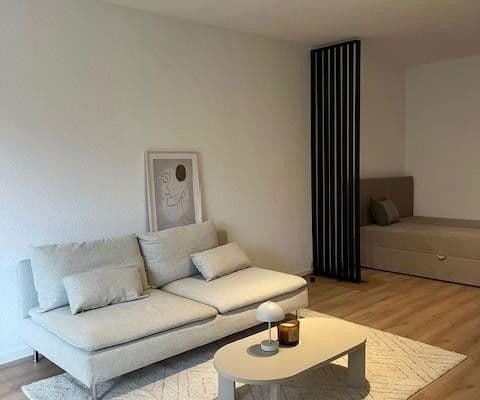 Pronájem bytu 1+1 42 m², Hattersheim Pronájem bytu 1+1 42 m², Hattersheim