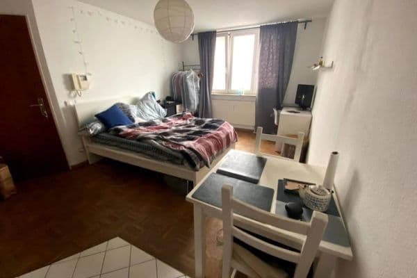 Pronájem bytu 1+1 23 m², Anhalter Straße 11, Halle (Saale), Sasko-Anhaltsko Pronájem bytu 1+1 23 m², Anhalter Straße 11, Halle (Saale), Sasko-Anhaltsko