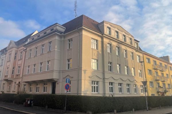 Pronájem bytu 2+1 72 m², J. V. Sládka, Teplice Pronájem bytu 2+1 72 m², J. V. Sládka, Teplice