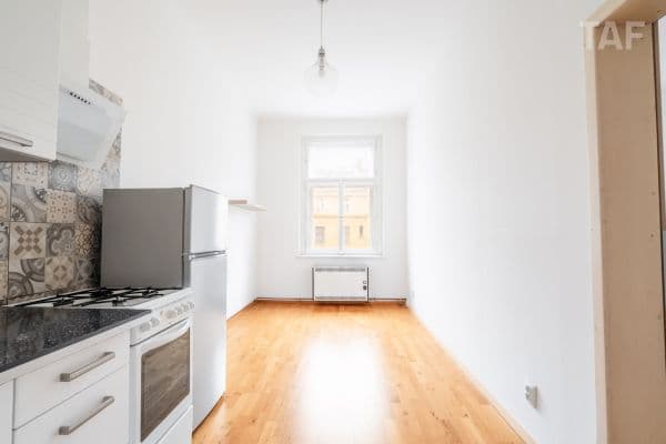 Prodej bytu 2+kk 43 m², Lucemburská, Praha Prodej bytu 2+kk 43 m², Lucemburská, Praha