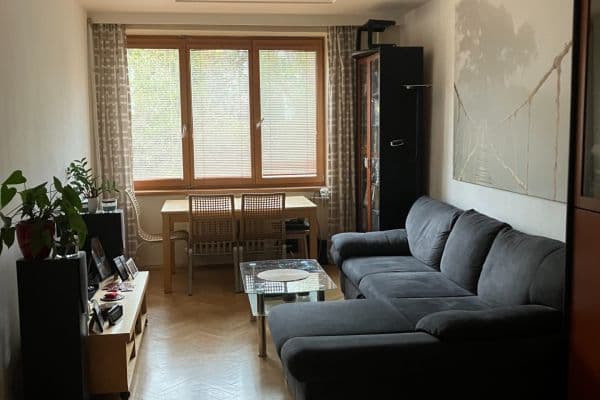 Pronájem bytu 4+1 90 m², Plojharova, Hlavní město Praha Pronájem bytu 4+1 90 m², Plojharova, Hlavní město Praha