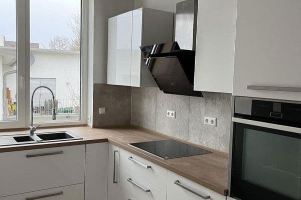 Pronájem bytu 2+1 68 m², Günzburg, Bavorsko Pronájem bytu 2+1 68 m², Günzburg, Bavorsko